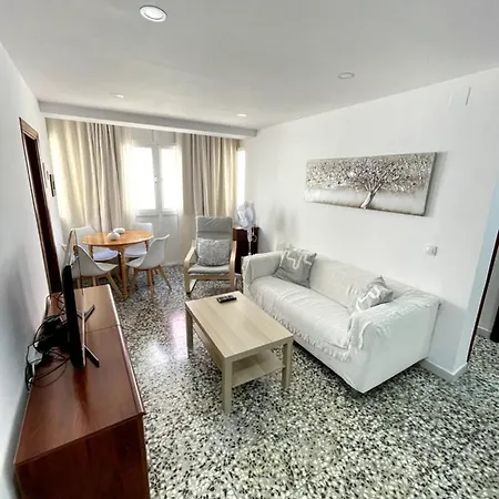 Family By Time Apartment *